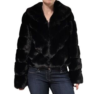 NWT✨ | Sofia Jeans by Sofia Vergara | Faux Fur Zip Front Chubby Jacket